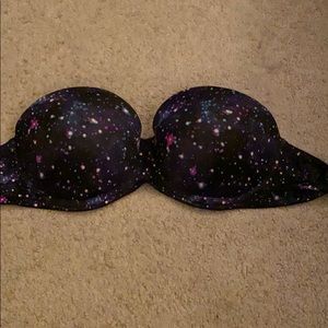 Strapless bra